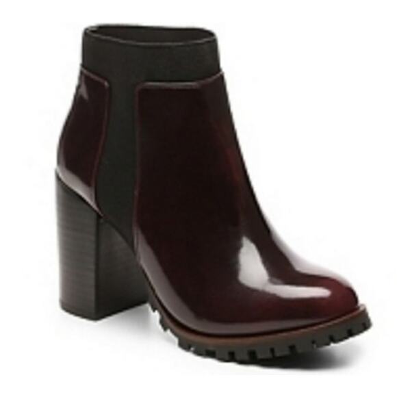 Steve Madden Antyy Patent Leather Burgundy Heeled Chelsea Boot‎ Size 5.5 - Picture 1 of 11